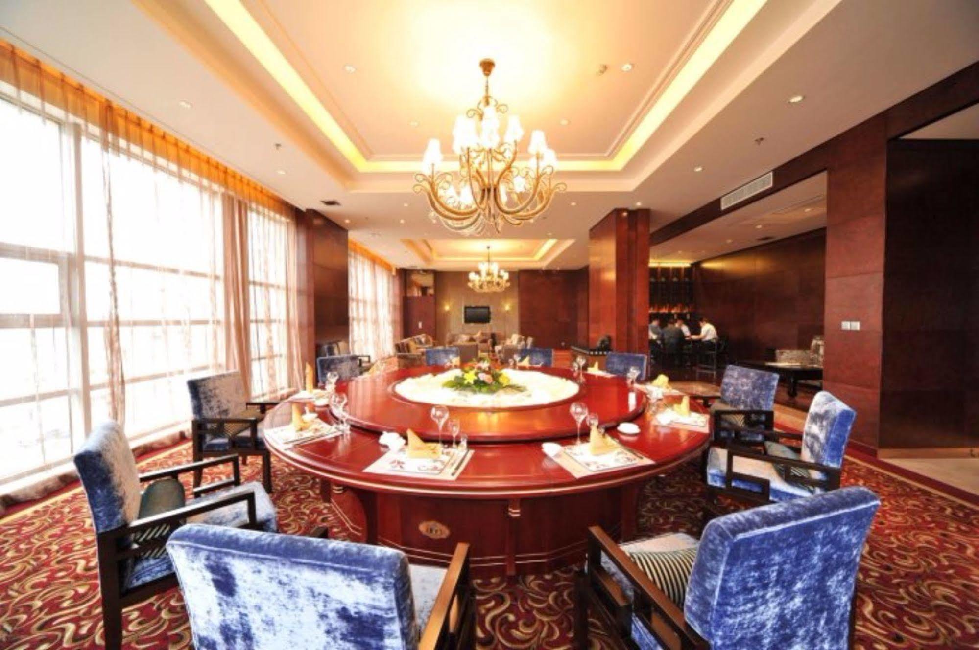 S&N Dalian Hotel Eksteriør billede